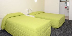 Twin Room Standard at Urangan Motor Inn